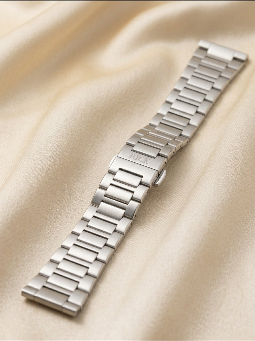 Sleek Rick Premium Multi-Tone Dial Stainless Steel Chain Watch With Date